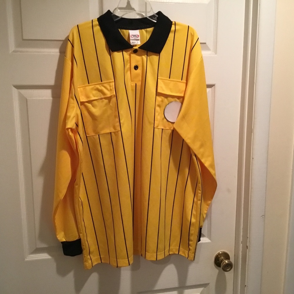 High Five Men’s Official Referees Shirt.  Size XL